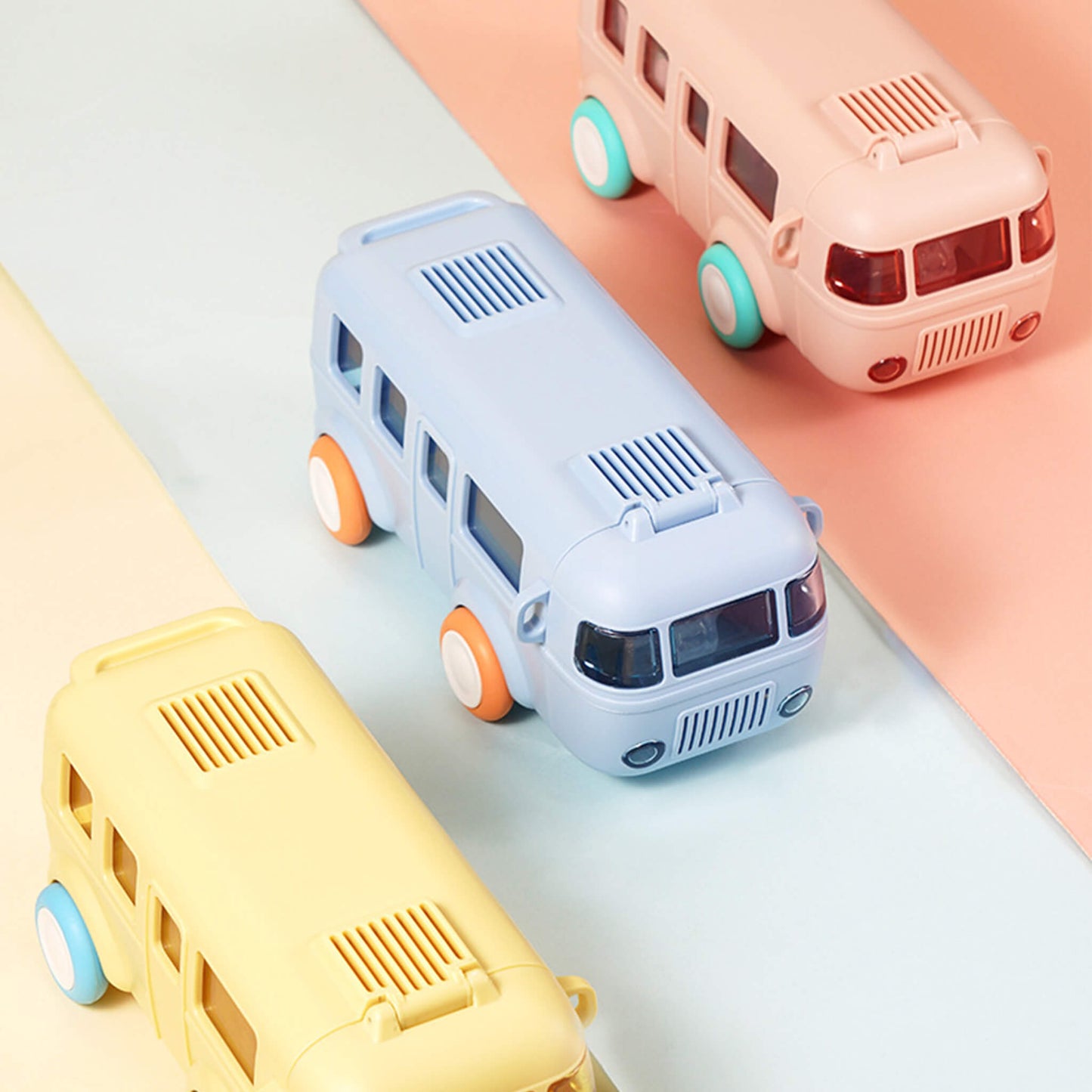 16.9oz Cute Shuttle Bus Shaped Cup with Straw