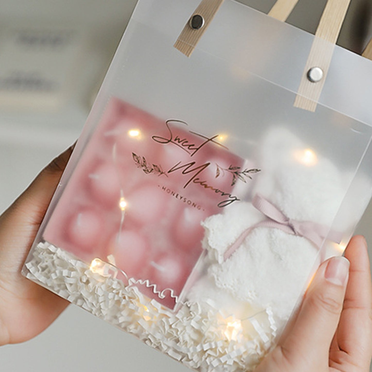 Adorable Strawberry Shape Aromatherapy Candle