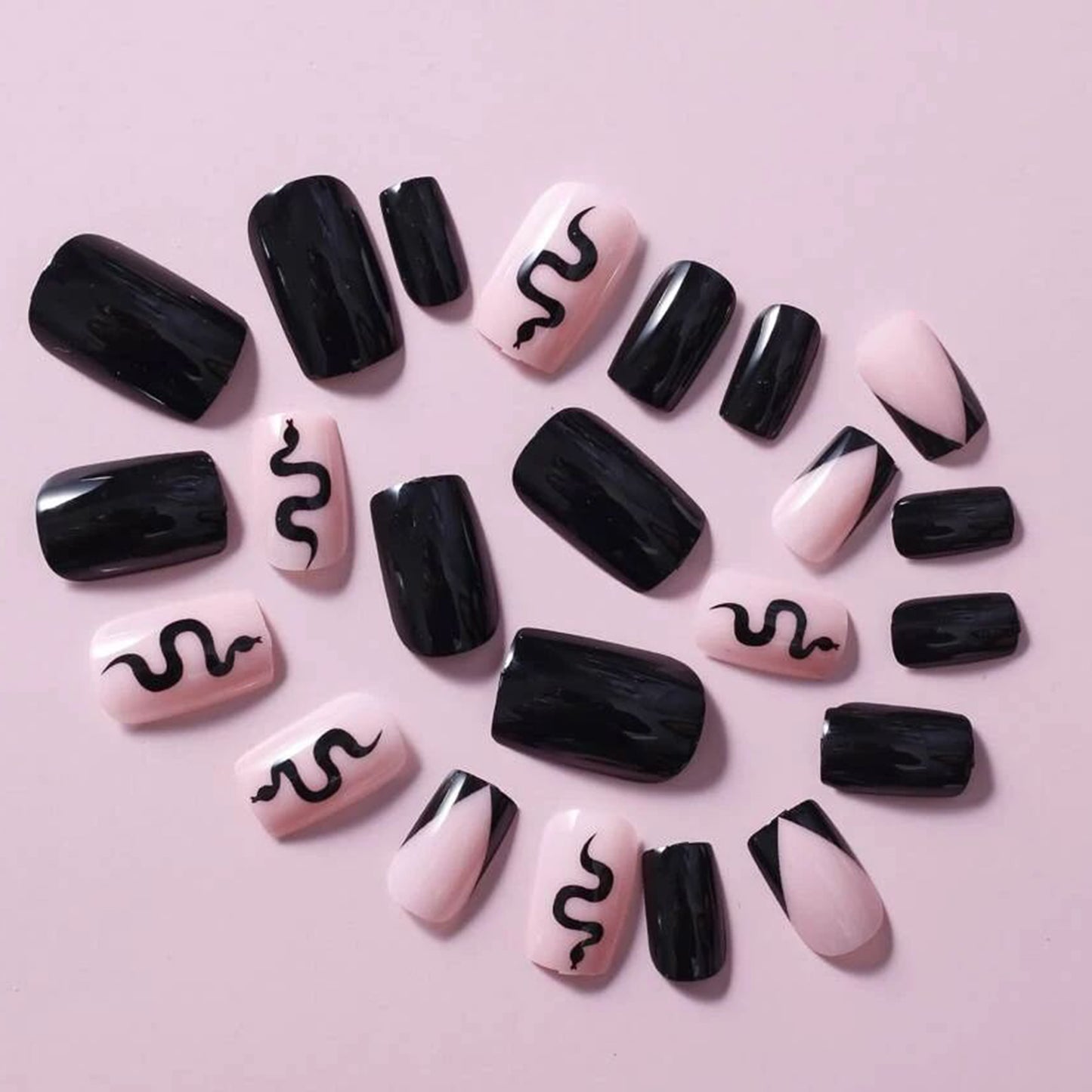 Snake Black Medium Square Press-On Nails 24 Pcs