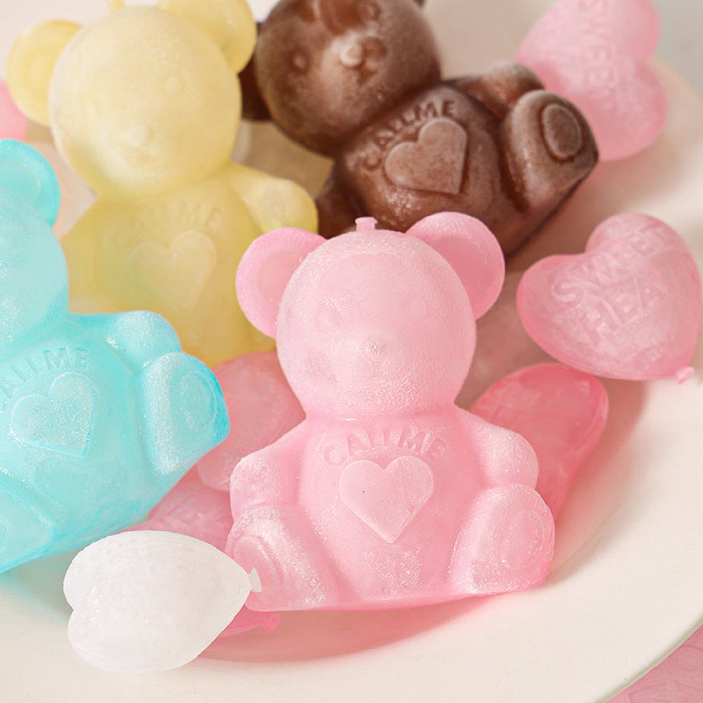 Reusable Fast Freezing Ice Cube Plastic Bear Ice Mold