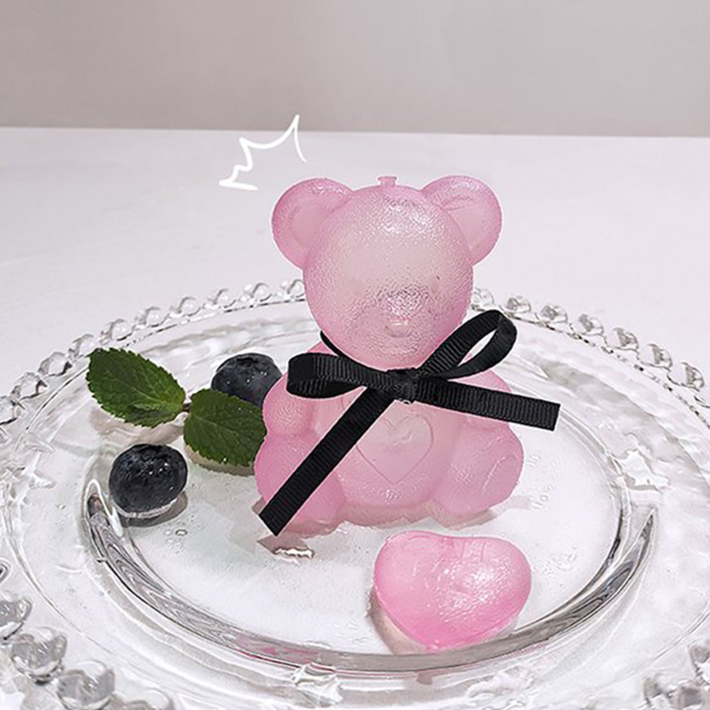 Reusable Fast Freezing Ice Cube Plastic Bear Ice Mold