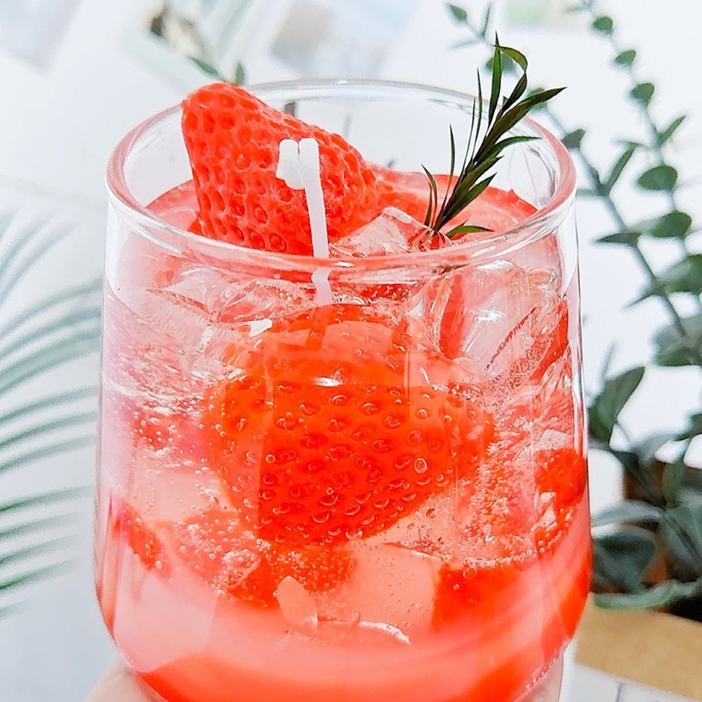 Strawberry Spritzers Design Scented Candle