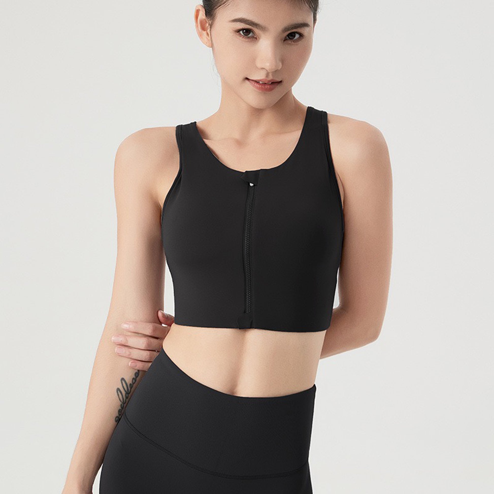 Women's Front-Zip Bra High Impact Full-Support.