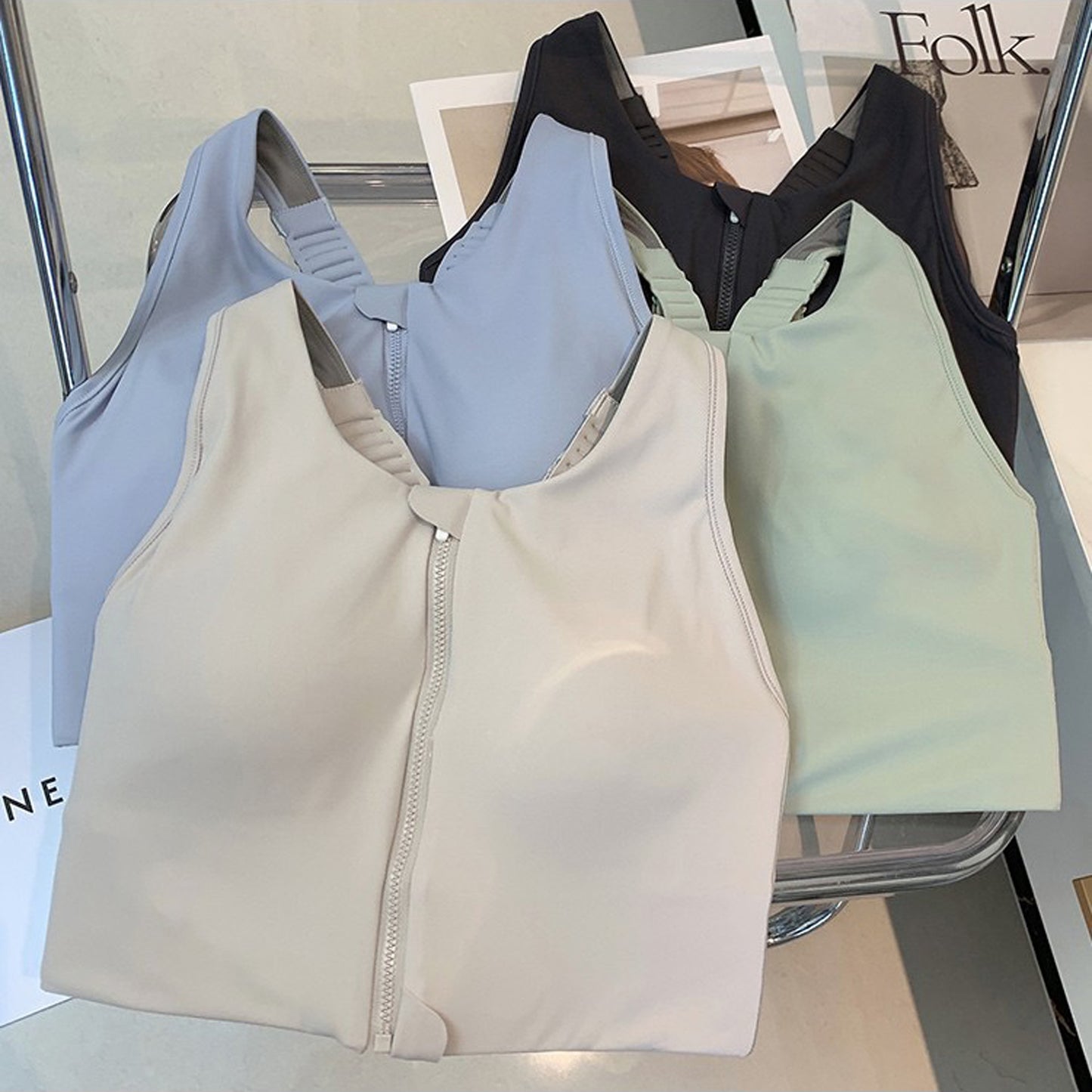 Women's Front-Zip Bra High Impact Full-Support.